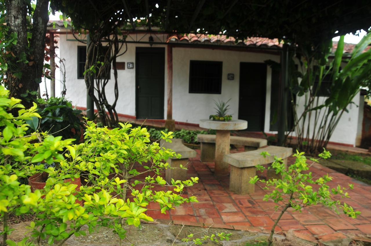Hotel Mision Santa Barbara RNT 4799 Barichara Exterior foto